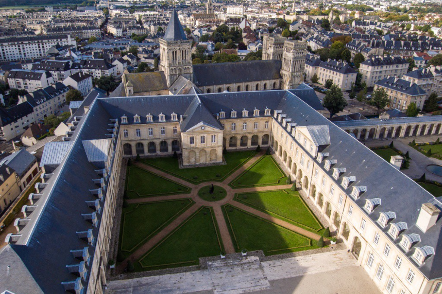 Abbaye aux Dames à Caen